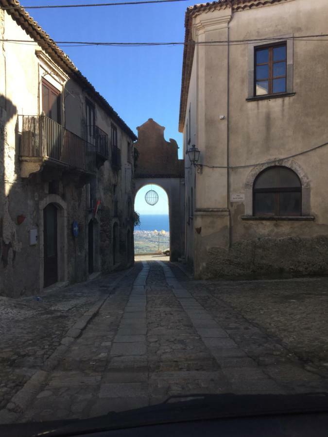 Vila La Casa Del Miele Di Borgo Carbone Locri Exteriér fotografie
