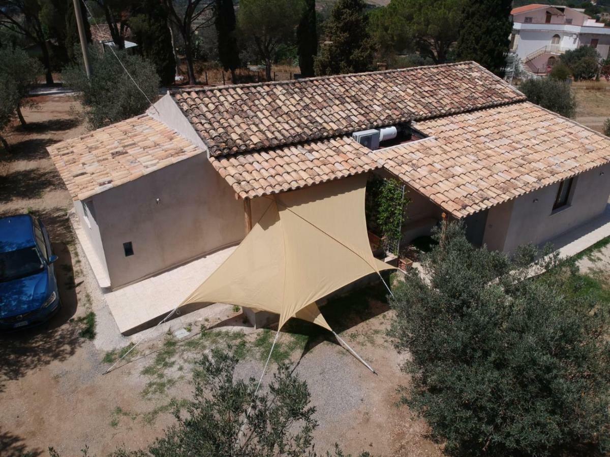 Vila La Casa Del Miele Di Borgo Carbone Locri Exteriér fotografie
