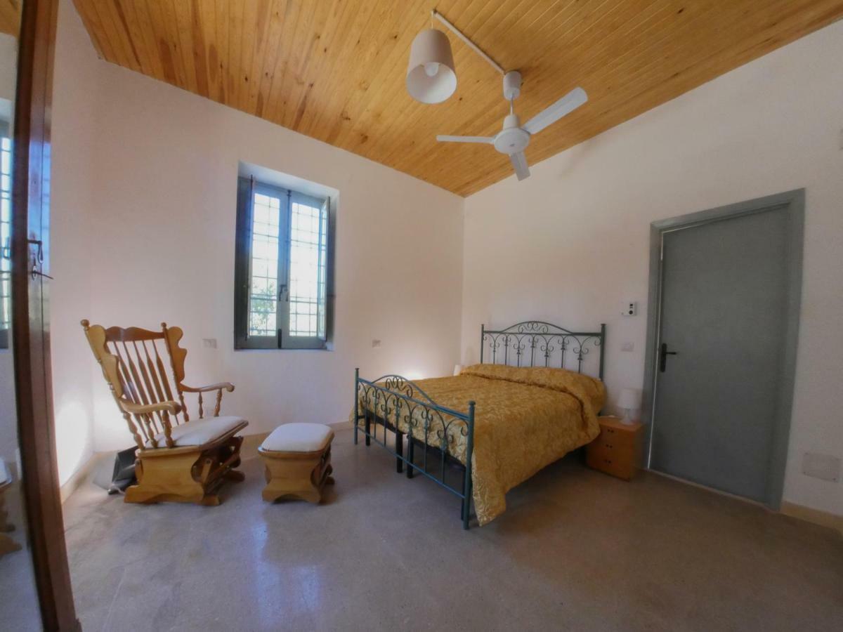 Vila La Casa Del Miele Di Borgo Carbone Locri Exteriér fotografie